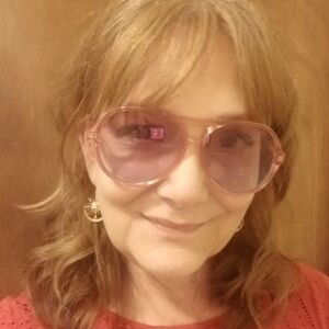 Meet your Posher, Deborah